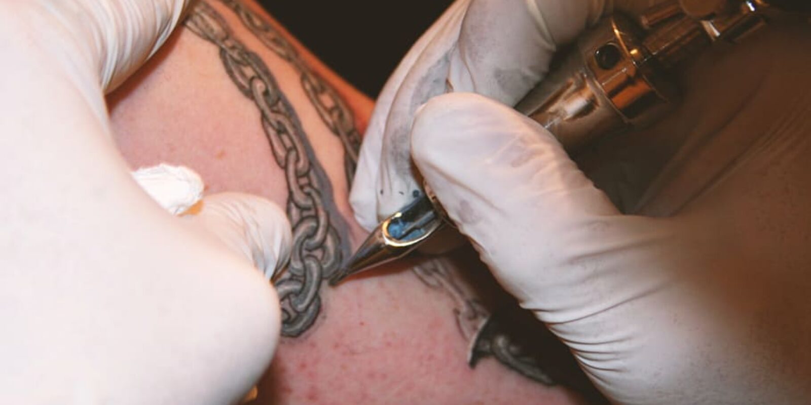 tattoo-skin-body-art-needle